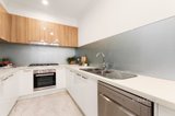 https://images.listonce.com.au/custom/160x/listings/121-margaret-street-oak-park-vic-3046/988/01171988_img_04.jpg?09VLYRDuAHw