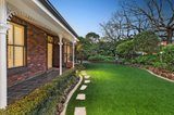 https://images.listonce.com.au/custom/160x/listings/121-mercer-road-armadale-vic-3143/244/00109244_img_08.jpg?qtZdRnZcThY