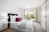 https://images.listonce.com.au/custom/160x/listings/121-the-highway-mount-waverley-vic-3149/216/01632216_img_08.jpg?BLhLtRLWZbI