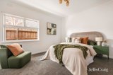 https://images.listonce.com.au/custom/160x/listings/121-the-parade-ascot-vale-vic-3032/697/01748697_img_05.jpg?HNBy1ou0PM4