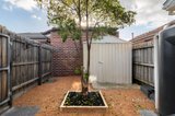 https://images.listonce.com.au/custom/160x/listings/121-whitelaw-street-reservoir-vic-3073/458/01538458_img_10.jpg?mwFfjWx98cI