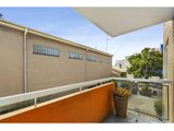 https://images.listonce.com.au/custom/160x/listings/1210-12-lennon-street-parkville-vic-3052/356/01739356_img_06.jpg?fRS4FWJEUCw