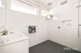 https://images.listonce.com.au/custom/160x/listings/1210-balcombe-road-mentone-vic-3194/123/01899123_img_08.jpg?r71ztBdM8Nc