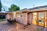 https://images.listonce.com.au/custom/160x/listings/1210-pascoe-vale-road-essendon-vic-3040/127/01365127_img_02.jpg?zoom2K2SZG8