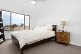 https://images.listonce.com.au/custom/160x/listings/12103-mickleham-road-tullamarine-vic-3043/430/00358430_img_04.jpg?JmVygWnoy2U