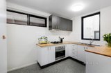https://images.listonce.com.au/custom/160x/listings/12110-caroline-street-south-yarra-vic-3141/563/01117563_img_07.jpg?_KBxqVI_XwI