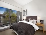https://images.listonce.com.au/custom/160x/listings/12119-tennyson-street-elwood-vic-3184/366/01793366_img_08.jpg?fv92tq_dfks