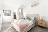 https://images.listonce.com.au/custom/160x/listings/12119-tennyson-street-elwood-vic-3184/963/01942963_img_10.jpg?HQalvOjO_oY