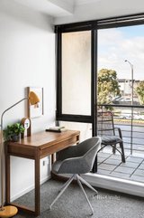 https://images.listonce.com.au/custom/160x/listings/12140-queens-parade-fitzroy-north-vic-3068/103/01043103_img_14.jpg?Qt5Veccq84E