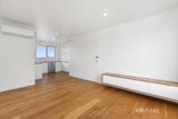 https://images.listonce.com.au/custom/160x/listings/1215-kingsville-street-kingsville-vic-3012/750/01772750_img_03.jpg?nAR7Zepmdns