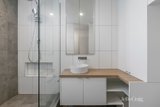 https://images.listonce.com.au/custom/160x/listings/1215-kingsville-street-kingsville-vic-3012/750/01772750_img_06.jpg?2NcDareVUjQ