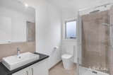 https://images.listonce.com.au/custom/160x/listings/1215a-york-st-east-ballarat-east-vic-3350/402/01947402_img_05.jpg?6XP0V_ChNSc