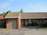 https://images.listonce.com.au/custom/160x/listings/1217-ervin-road-kilsyth-vic-3137/209/01525209_img_01.jpg?KvXr_1pYlm8