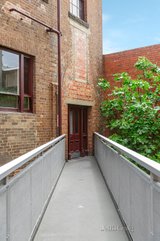 https://images.listonce.com.au/custom/160x/listings/12176-smith-street-collingwood-vic-3066/967/00574967_img_04.jpg?V3_M5RxDn2M