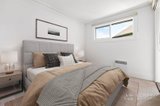 https://images.listonce.com.au/custom/160x/listings/121a-hartpury-avenue-elwood-vic-3184/349/01780349_img_07.jpg?Q4fdSkTQy2s