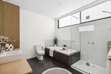 https://images.listonce.com.au/custom/160x/listings/122-24-grove-road-barwon-heads-vic-3227/365/01922365_img_08.jpg?iZYY-hbA3ak