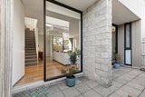 https://images.listonce.com.au/custom/160x/listings/122-24-grove-road-barwon-heads-vic-3227/365/01922365_img_13.jpg?ACX2OWDhqwg