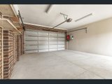 https://images.listonce.com.au/custom/160x/listings/122-24-winbourne-road-mount-waverley-vic-3149/053/01927053_img_10.jpg?Lz_PHmD1O6I