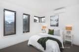 https://images.listonce.com.au/custom/160x/listings/122-blenheim-road-newport-vic-3015/407/01256407_img_09.jpg?0OinvYLXFUc