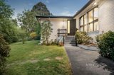 https://images.listonce.com.au/custom/160x/listings/122-fernside-avenue-briar-hill-vic-3088/983/01588983_img_09.jpg?fj6sDbIrlPU