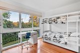 https://images.listonce.com.au/custom/160x/listings/122-fernside-avenue-briar-hill-vic-3088/983/01588983_img_16.jpg?_6l3H0QF63Y