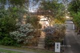 https://images.listonce.com.au/custom/160x/listings/122-fernside-avenue-briar-hill-vic-3088/983/01588983_img_18.jpg?0Z0SFqS3cbw