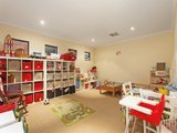 https://images.listonce.com.au/custom/160x/listings/122-grieve-parade-altona-vic-3018/299/01202299_img_05.jpg?Y4OKaXf8XcA