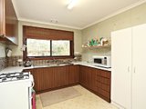 https://images.listonce.com.au/custom/160x/listings/122-jackson-street-croydon-vic-3136/205/01525205_img_02.jpg?eho-3xcguww