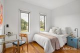 https://images.listonce.com.au/custom/160x/listings/122-mawby-road-bentleigh-east-vic-3165/571/01932571_img_06.jpg?eMxA7wZ2JP8