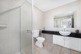 https://images.listonce.com.au/custom/160x/listings/122-mckelvie-court-glen-waverley-vic-3150/089/01661089_img_07.jpg?_t-7Nt179UE