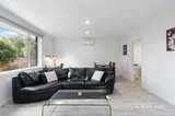 https://images.listonce.com.au/custom/160x/listings/122-montgomery-street-heidelberg-heights-vic-3081/063/01631063_img_04.jpg?nG0lhYn6_ZU