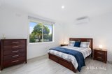 https://images.listonce.com.au/custom/160x/listings/122-montgomery-street-heidelberg-heights-vic-3081/063/01631063_img_05.jpg?SIuX5fbCfvU