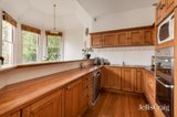 https://images.listonce.com.au/custom/160x/listings/122-peel-street-kew-vic-3101/985/01982985_img_04.jpg?sZT9rGSVa9k