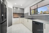 https://images.listonce.com.au/custom/160x/listings/122-remembrance-drive-cardigan-vic-3352/484/01718484_img_05.jpg?2RV06XL93Xs
