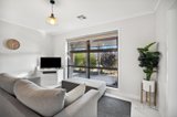 https://images.listonce.com.au/custom/160x/listings/122-remembrance-drive-cardigan-vic-3352/484/01718484_img_18.jpg?2gG_ZYuKBI0