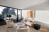 https://images.listonce.com.au/custom/160x/listings/122-ross-street-port-melbourne-vic-3207/135/01938135_img_11.jpg?JmQGEyjocEA