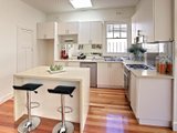 https://images.listonce.com.au/custom/160x/listings/122-ruskin-street-elwood-vic-3184/276/01794276_img_06.jpg?ukmySaWnhCc