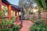 https://images.listonce.com.au/custom/160x/listings/122-silver-street-eltham-vic-3095/731/01932731_img_13.jpg?XYxFXap-qEc