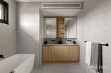 https://images.listonce.com.au/custom/160x/listings/122-stayner-grove-moorabbin-vic-3189/477/01906477_img_12.jpg?ZyEzKg8JfQM