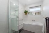 https://images.listonce.com.au/custom/160x/listings/122-turner-street-briar-hill-vic-3088/812/00769812_img_06.jpg?K2CnrLoUWQg