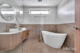 https://images.listonce.com.au/custom/160x/listings/122-woolton-avenue-thornbury-vic-3071/088/01811088_img_21.jpg?eYGoe25dGnE