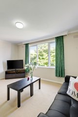 https://images.listonce.com.au/custom/160x/listings/12201-auburn-road-hawthorn-vic-3122/627/00134627_img_03.jpg?ahcORzMQ8a8