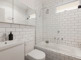 https://images.listonce.com.au/custom/160x/listings/1224-gooch-street-thornbury-vic-3071/883/00705883_img_11.jpg?r8QQziY8XCQ