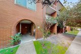 https://images.listonce.com.au/custom/160x/listings/1226-fulton-street-st-kilda-east-vic-3183/139/01801139_img_08.jpg?GG-tBZKwHNI