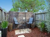 https://images.listonce.com.au/custom/160x/listings/1227-yarra-street-south-geelong-vic-3220/496/01699496_img_09.jpg?D4_Sour7HtI