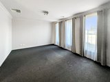 https://images.listonce.com.au/custom/160x/listings/123-bayfield-court-newcomb-vic-3219/763/01751763_img_10.jpg?fYWRhcj3Ah8