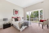 https://images.listonce.com.au/custom/160x/listings/123-belgravia-avenue-mont-albert-north-vic-3129/593/00622593_img_08.jpg?U44_qRkW4Mw