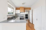 https://images.listonce.com.au/custom/160x/listings/123-davis-street-belmont-vic-3216/640/01989640_img_03.jpg?t32HI8c_tDU