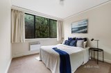 https://images.listonce.com.au/custom/160x/listings/123-derby-street-kew-vic-3101/393/01166393_img_05.jpg?eGsxiGgNL6s