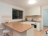 https://images.listonce.com.au/custom/160x/listings/123-laird-street-croydon-vic-3136/468/01529468_img_06.jpg?1FAL8hvSvoA